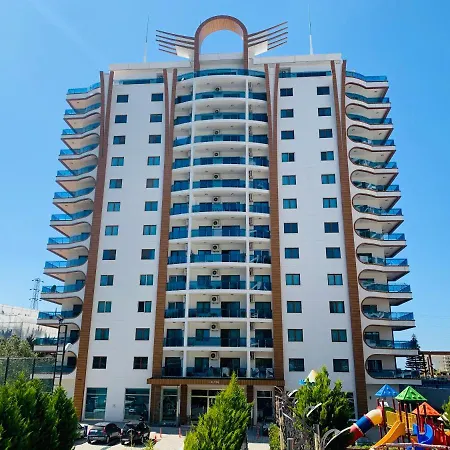 Azura Park Mahmular דירה