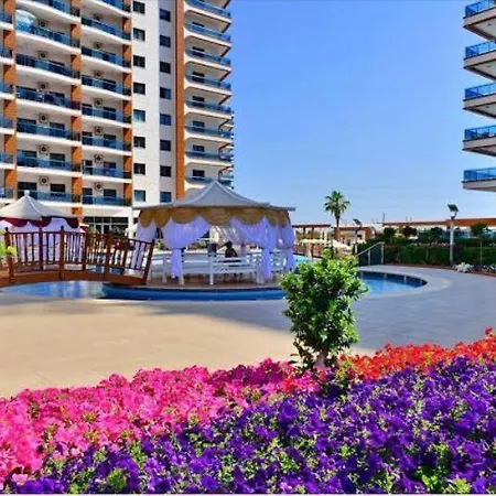 Apartment Azura Park Mahmular